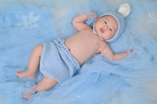 郴州宝宝老喊肚子疼还发烧